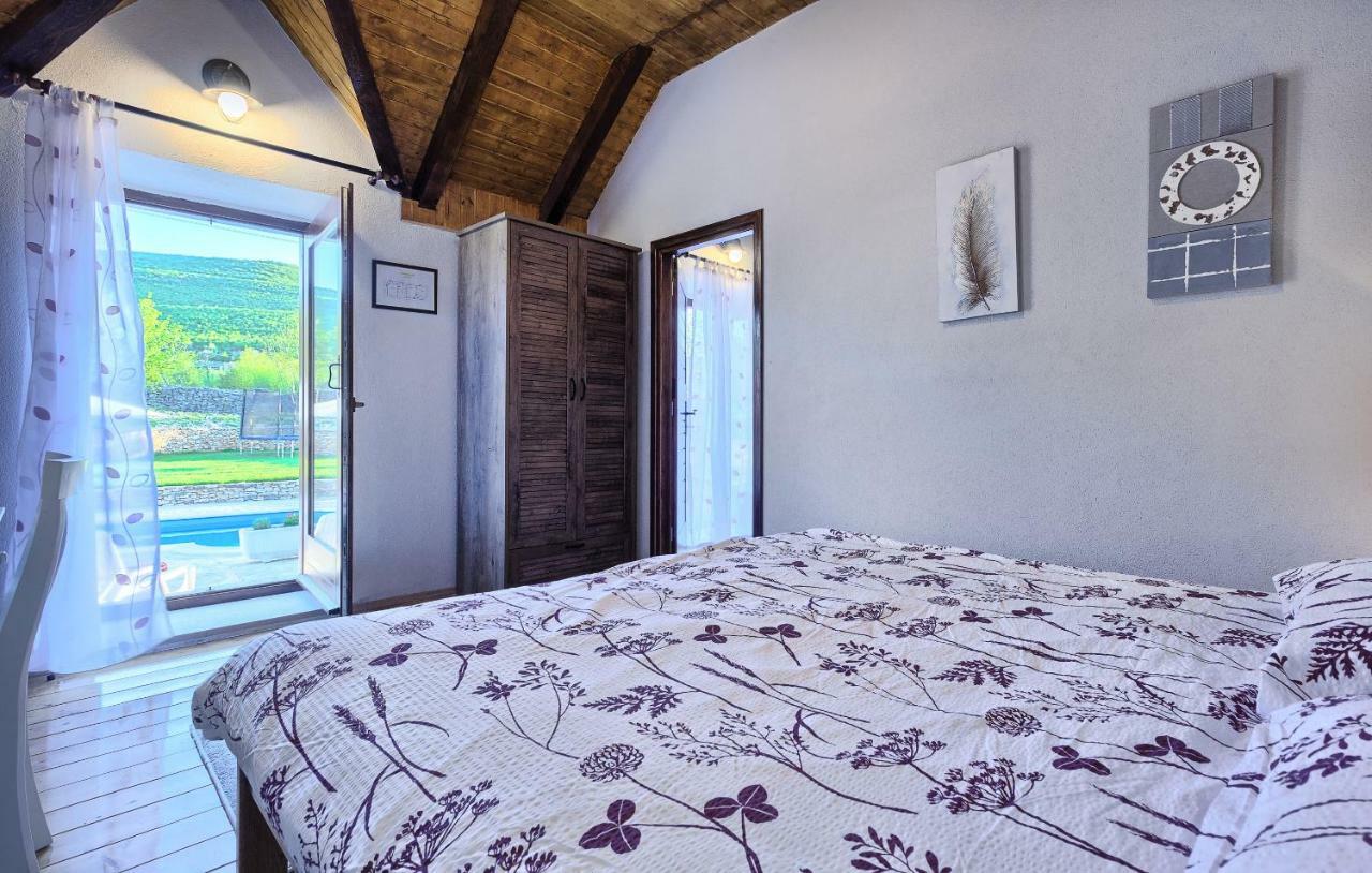 منزل الضيف Biorine  في Dalmatia Stone House - Heated Pool المظهر الخارجي الصورة