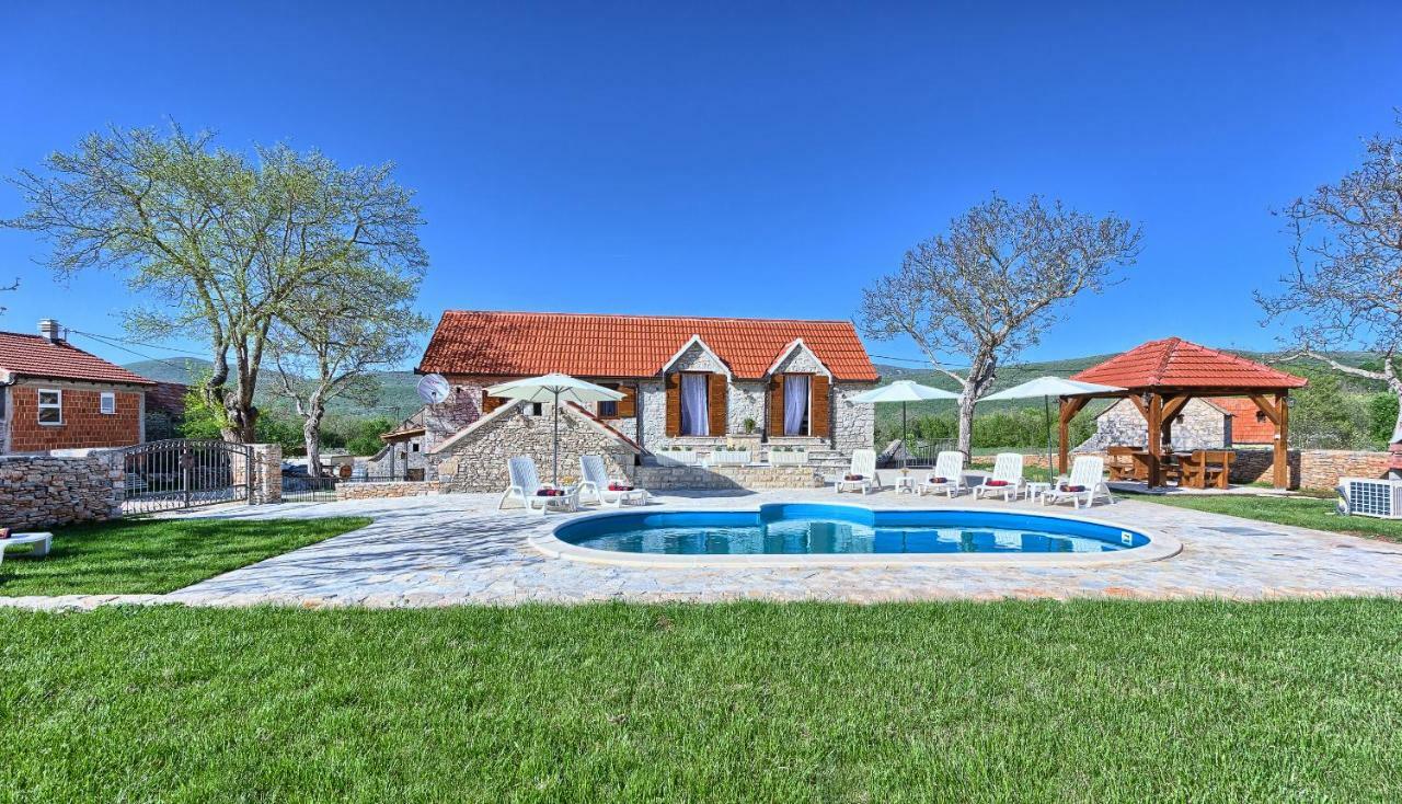 منزل الضيف Biorine  في Dalmatia Stone House - Heated Pool المظهر الخارجي الصورة