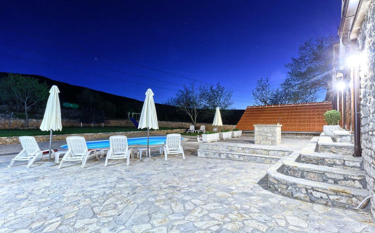 منزل الضيف Biorine  في Dalmatia Stone House - Heated Pool المظهر الخارجي الصورة