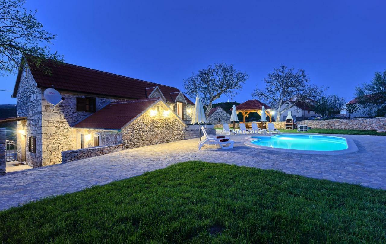 منزل الضيف Biorine  في Dalmatia Stone House - Heated Pool المظهر الخارجي الصورة