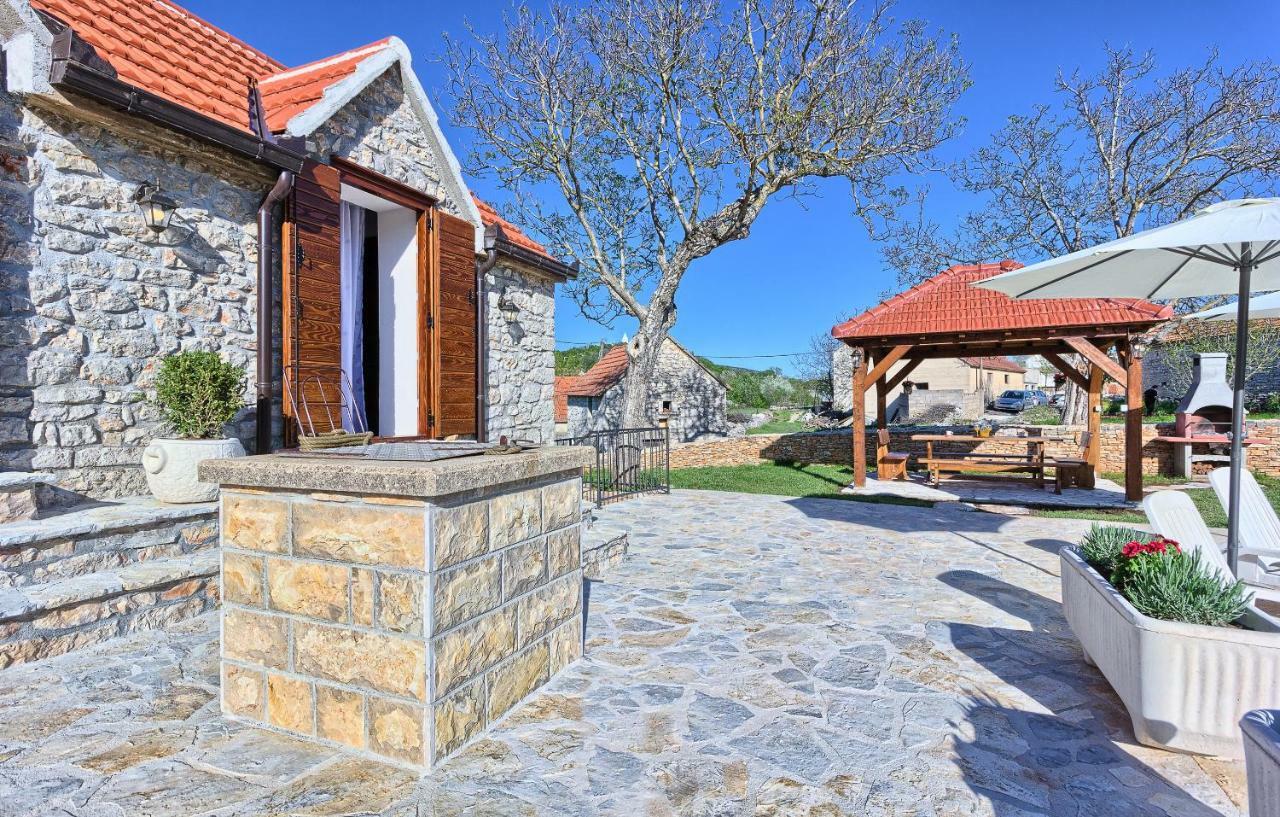 منزل الضيف Biorine  في Dalmatia Stone House - Heated Pool المظهر الخارجي الصورة