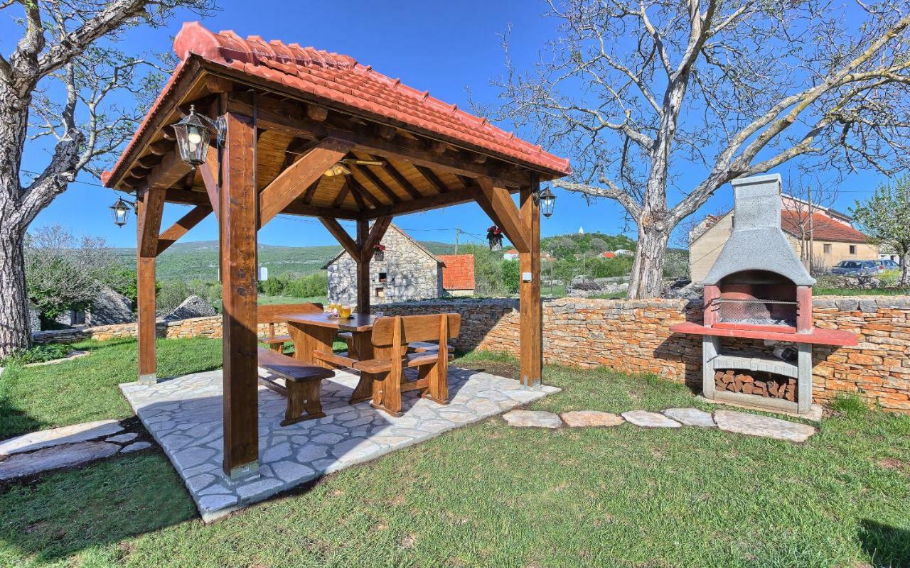 منزل الضيف Biorine  في Dalmatia Stone House - Heated Pool المظهر الخارجي الصورة