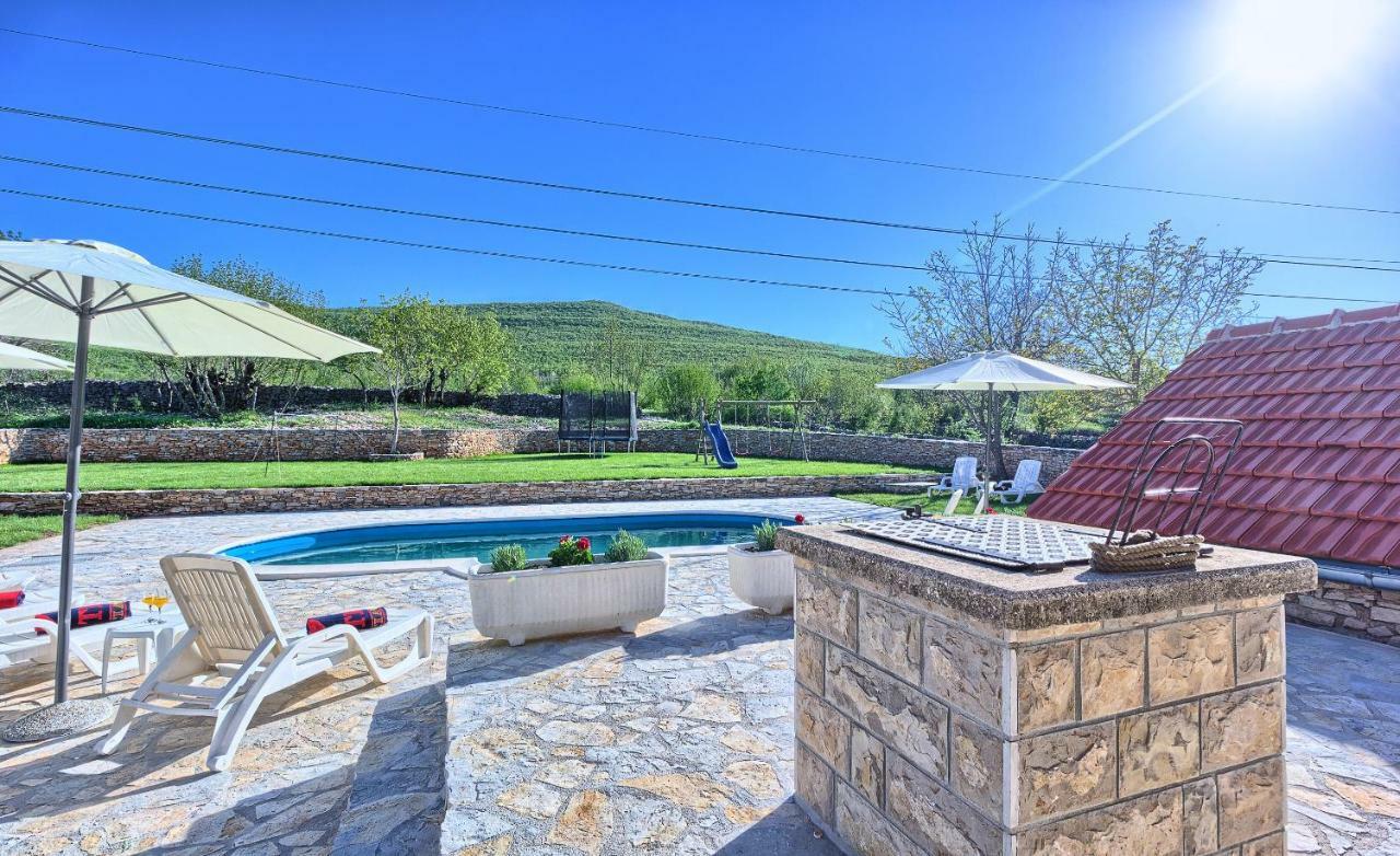 منزل الضيف Biorine  في Dalmatia Stone House - Heated Pool المظهر الخارجي الصورة