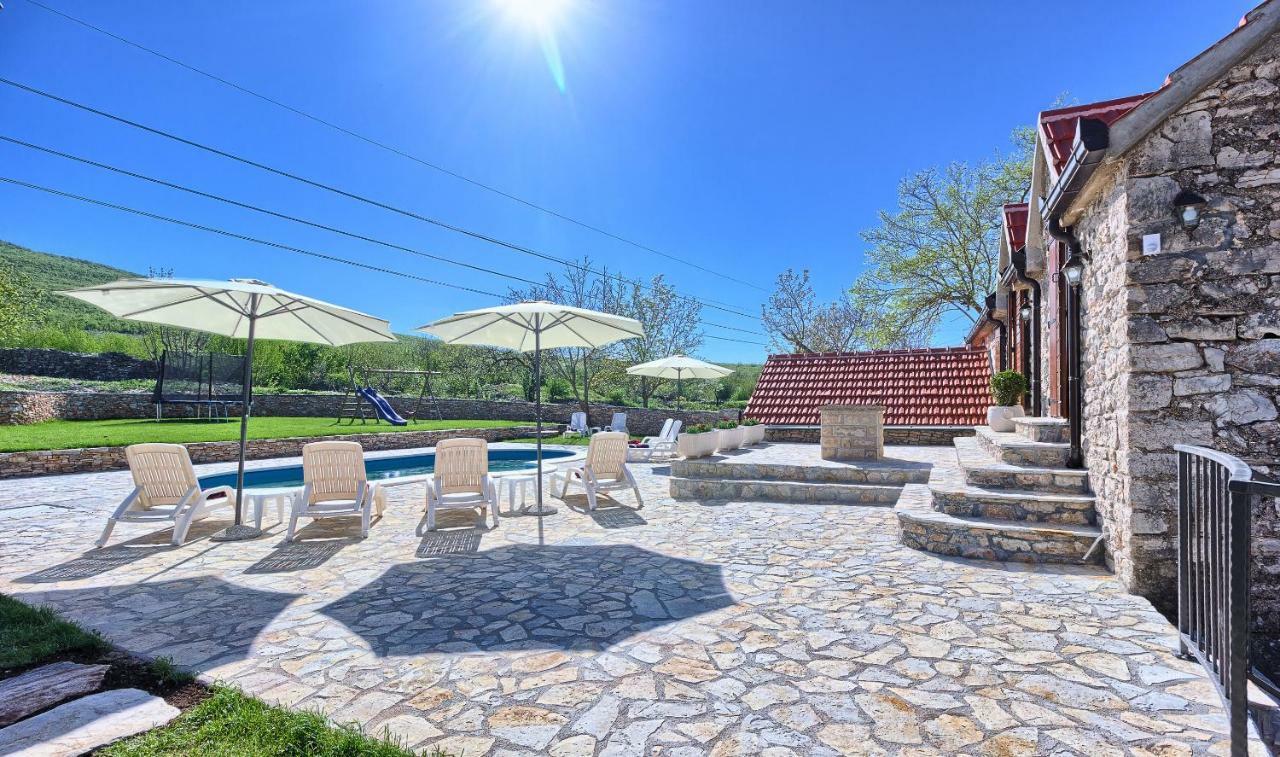 منزل الضيف Biorine  في Dalmatia Stone House - Heated Pool المظهر الخارجي الصورة