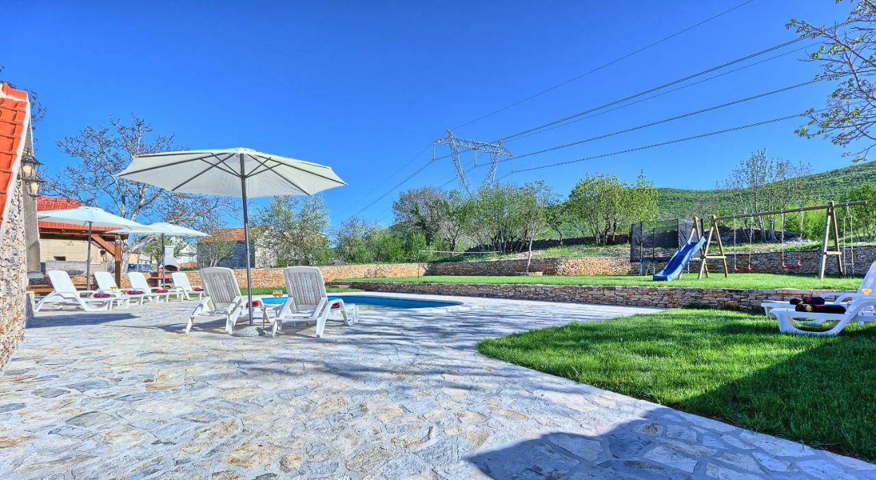 منزل الضيف Biorine  في Dalmatia Stone House - Heated Pool المظهر الخارجي الصورة