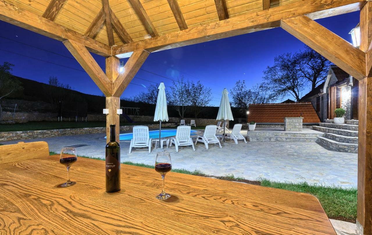 منزل الضيف Biorine  في Dalmatia Stone House - Heated Pool المظهر الخارجي الصورة