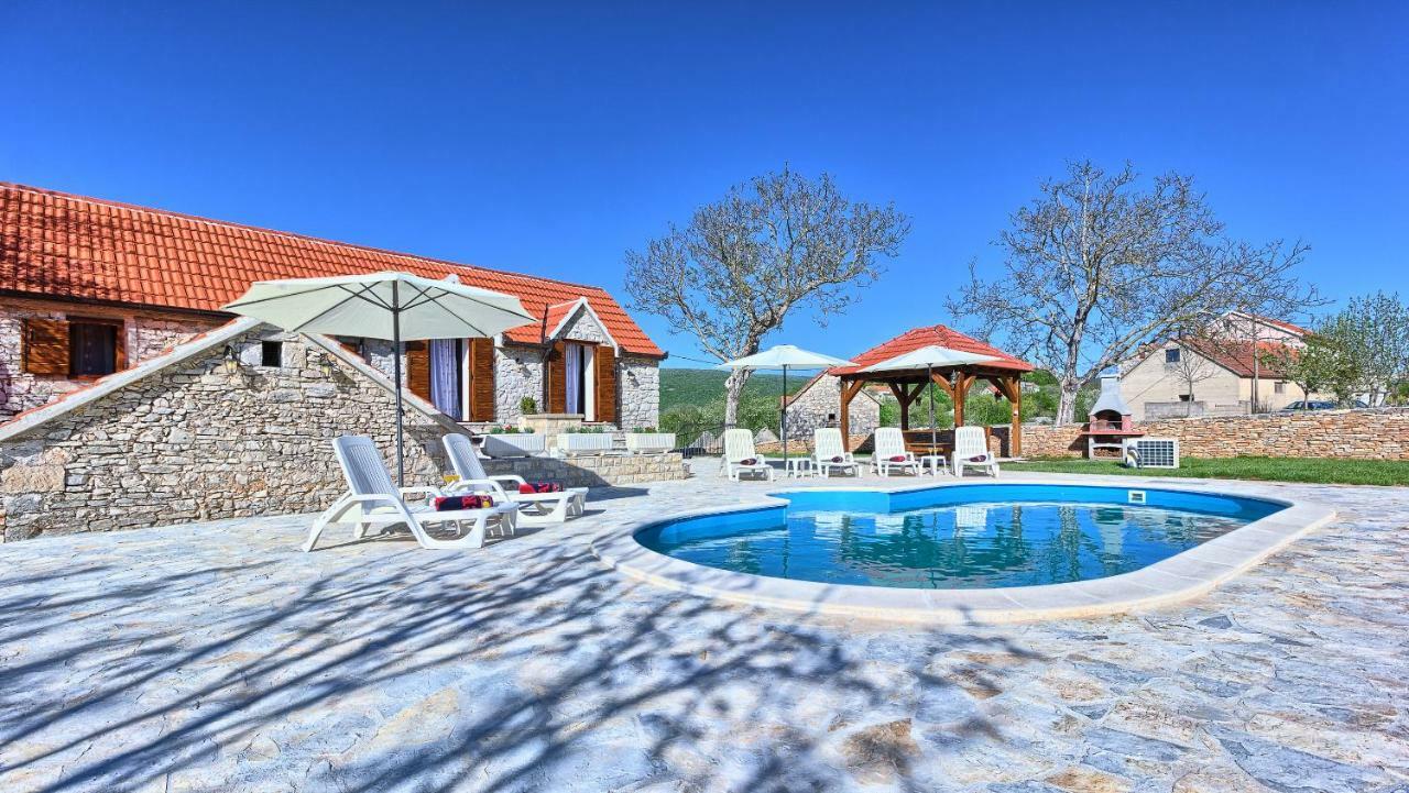 منزل الضيف Biorine  في Dalmatia Stone House - Heated Pool المظهر الخارجي الصورة